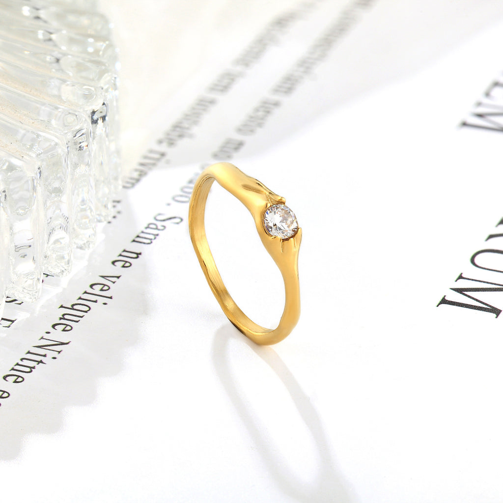 Women’s Geometric Dual-Style Gold Titanium Ring