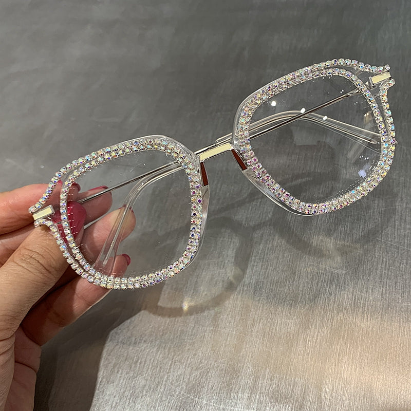 Stellar Vintage – Diamond-Encrusted Luxury Eyewear