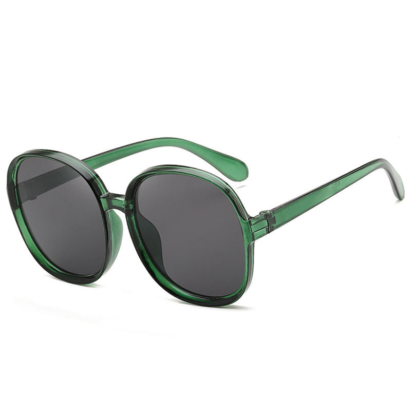 The Signature Round: Daily Oversized Series