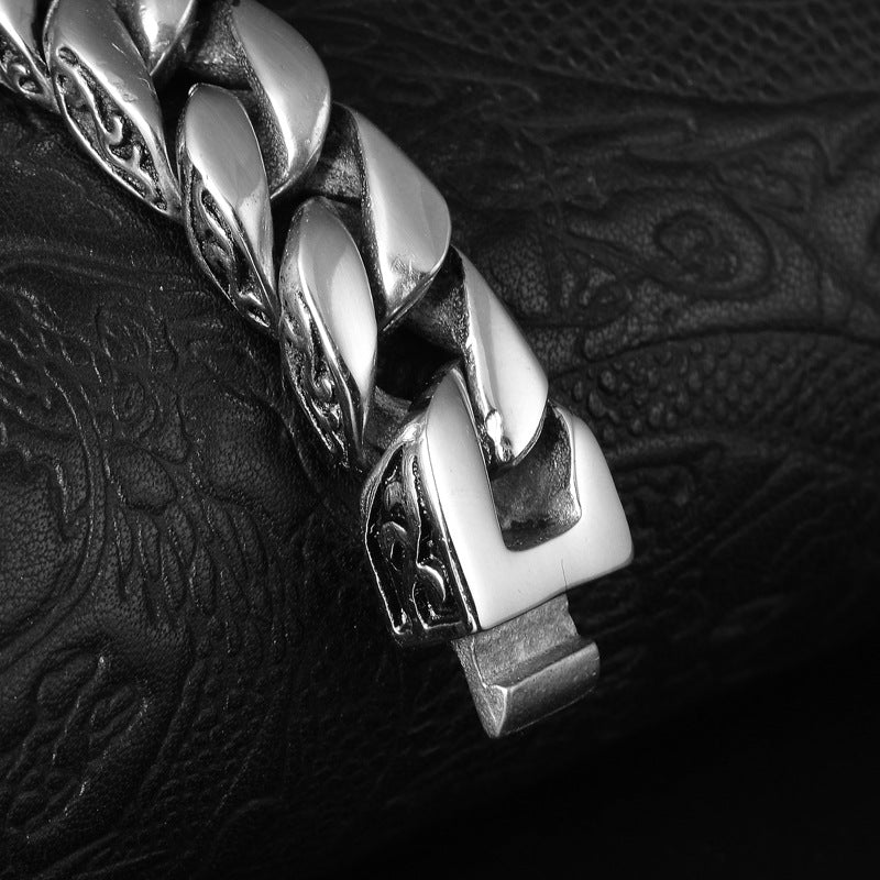 The Totem Heritage: Geometric Lace Titanium Bracelet