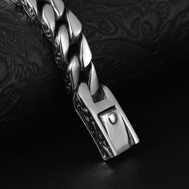 The Totem Heritage: Geometric Lace Titanium Bracelet