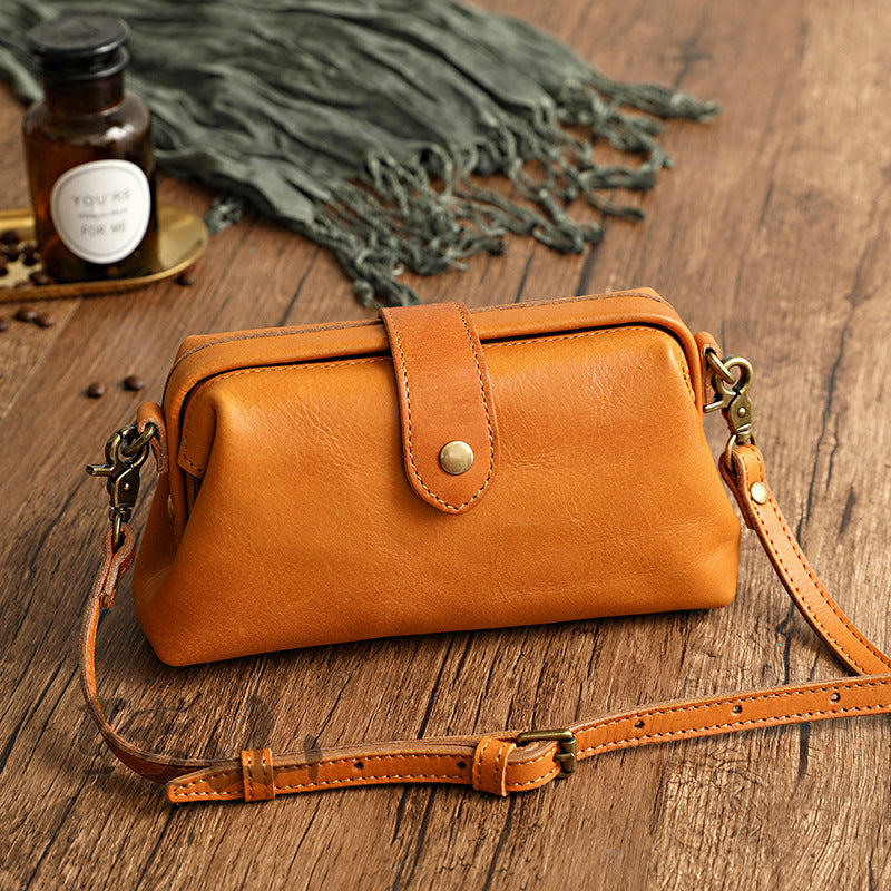 The Clementine: Premium Leather Flap Purse