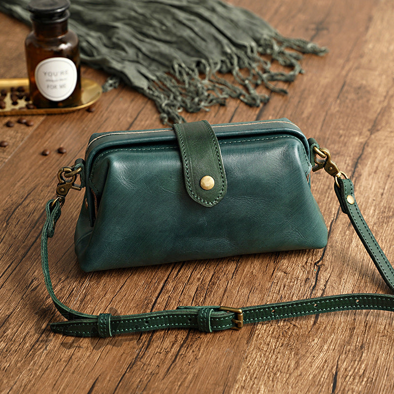 The Clementine: Premium Leather Flap Purse