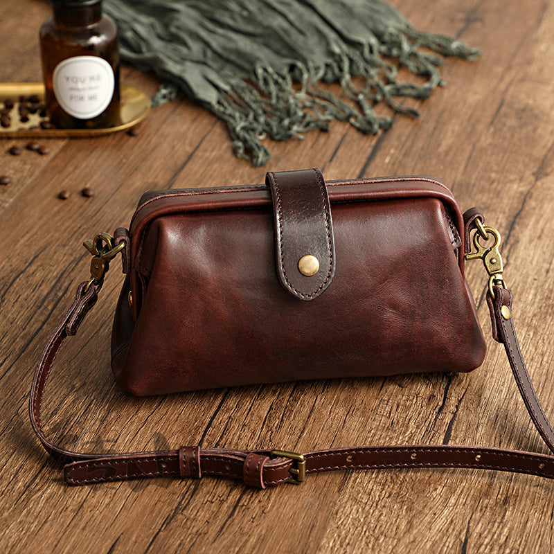 The Clementine: Premium Leather Flap Purse