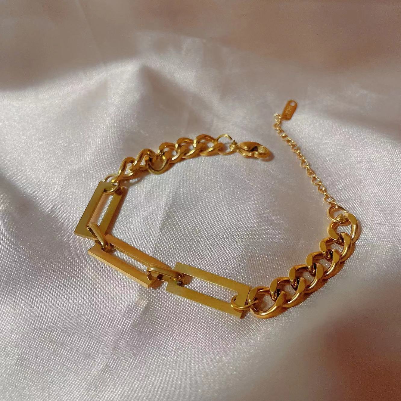 The Fusion Link: Splicing Titanium Chain