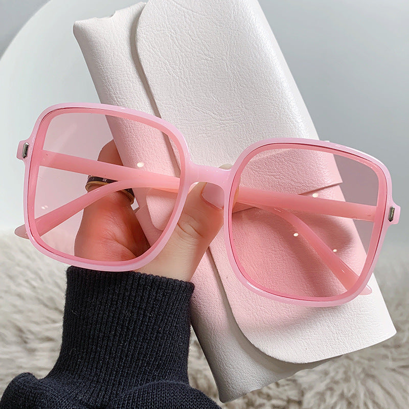 The Retro Muse: Gradient Vintage Series