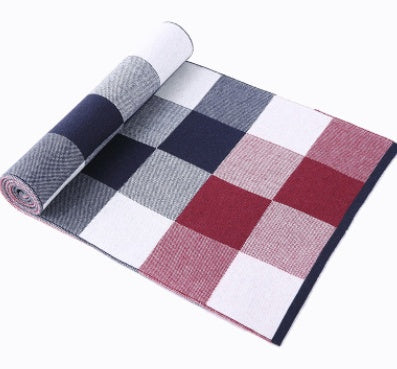 Artisanal Heritage: The Jacquard Wool Plaid Scarf