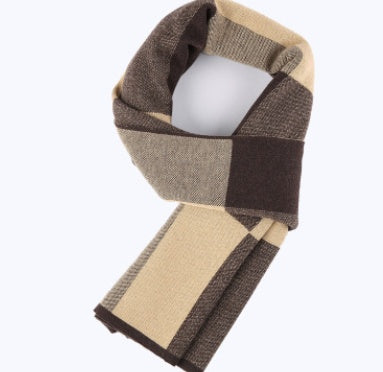 Artisanal Heritage: The Jacquard Wool Plaid Scarf