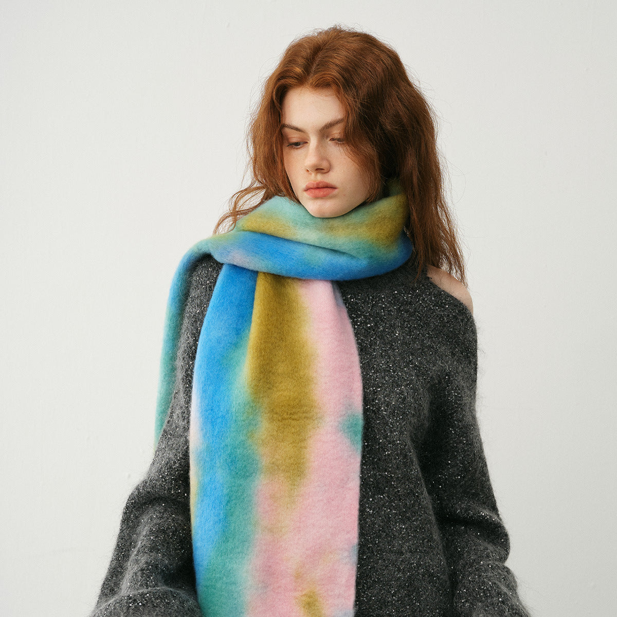 Artistic Flow: The Oversized Tie-Dye Winter Scarf
