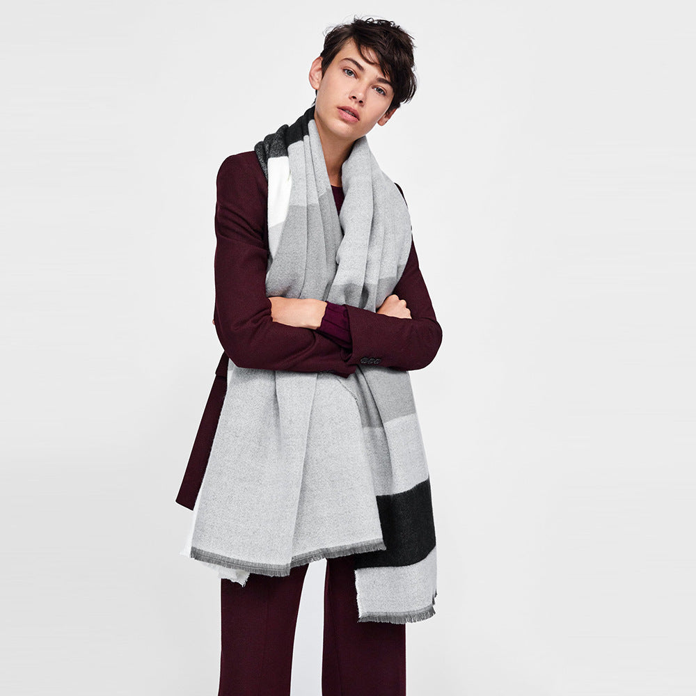 Timeless Plaid Scarf in Soft Cashmere Feel