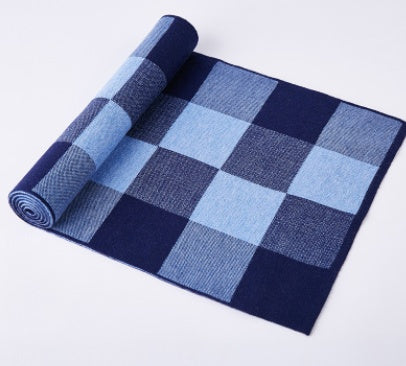 Artisanal Heritage: The Jacquard Wool Plaid Scarf