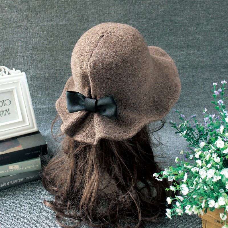British Heritage: The Elegant Bowler Basin Hat with Bow Detail