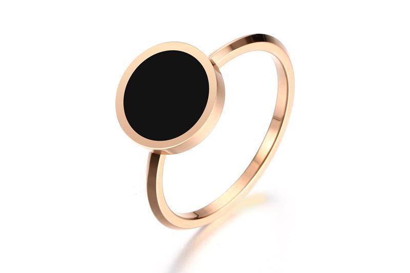 Women’s Round Epoxy Titanium Ring
