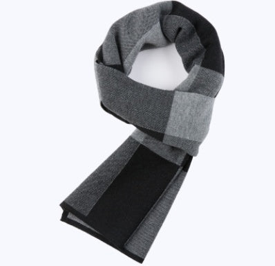 Artisanal Heritage: The Jacquard Wool Plaid Scarf