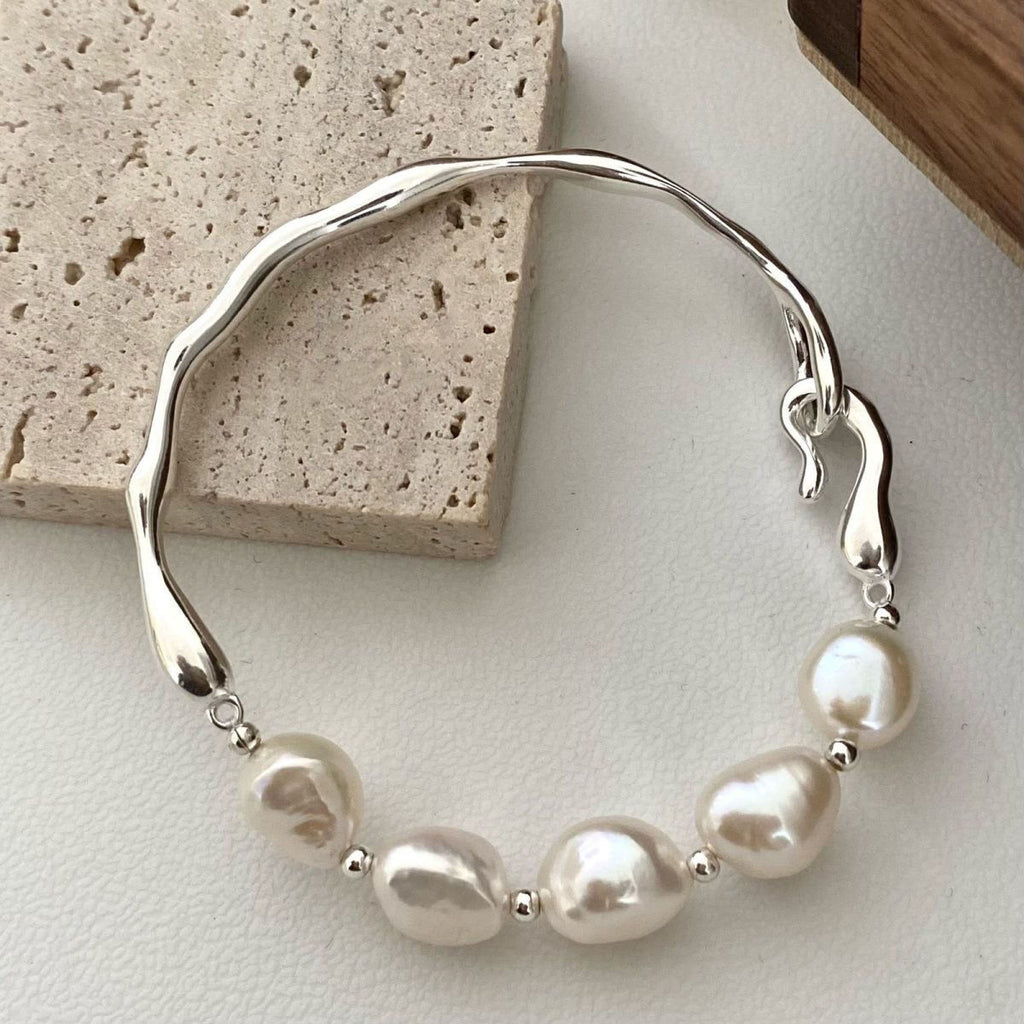 One-of-a-Kind: Irregular Natural Freshwater Pearl & 3D Gold Vintage Bracelet