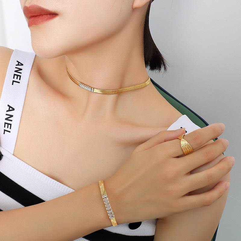 The Stellar Glow: Zirconium Diamond Set