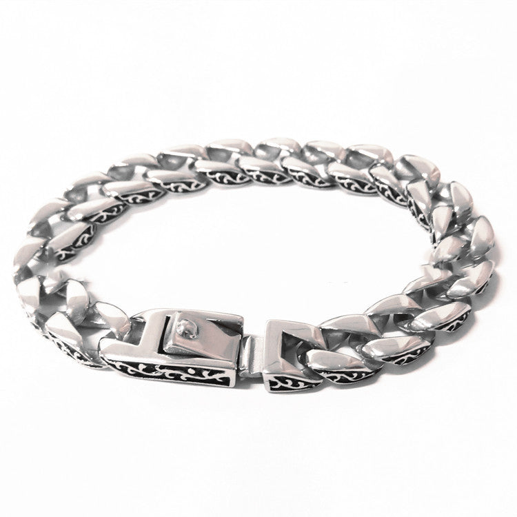The Raw Icon: Vintage Personality Pure Titanium Bangle