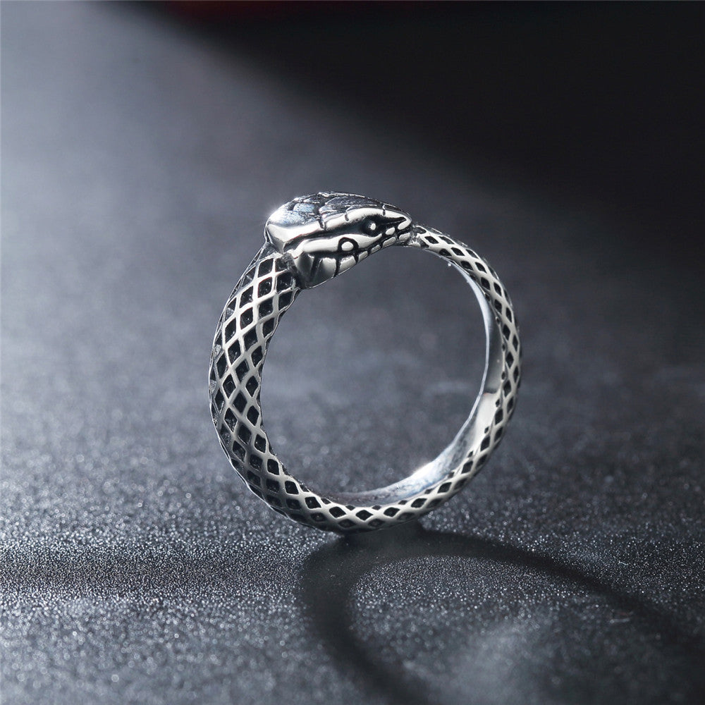 Men’s Personalized Retro Titanium Band