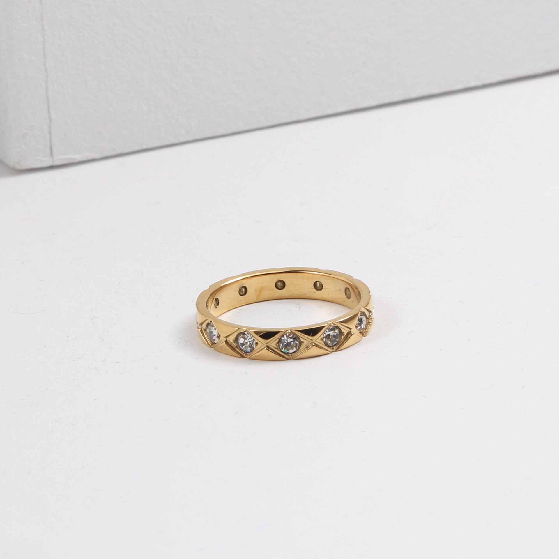 Women’s High-Fashion Titanium Steel Ring