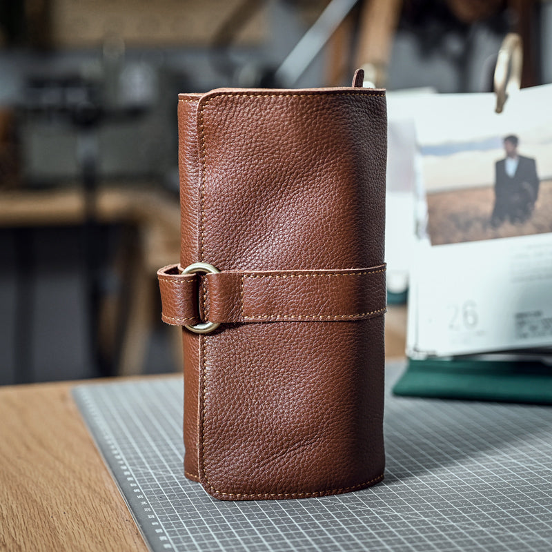 The Artisan: Handmade Vintage Cowhide Wallet