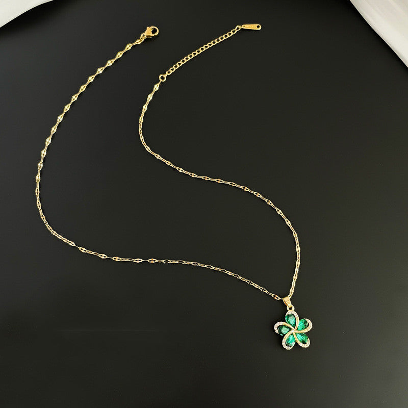 Antique Floral Titanium Steel Necklace