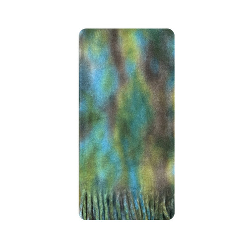Artistic Flow: The Oversized Tie-Dye Winter Scarf