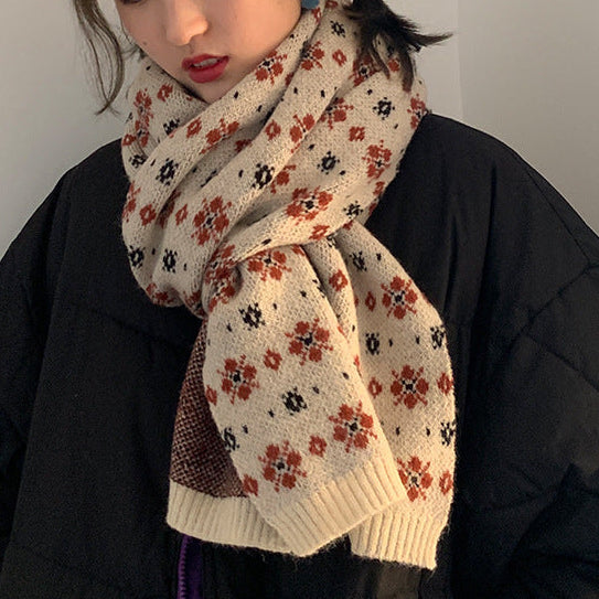Nordic Bloom: The Thickened Woolen Winter Scarf
