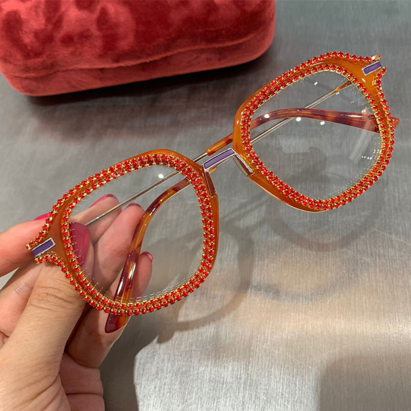Stellar Vintage – Diamond-Encrusted Luxury Eyewear