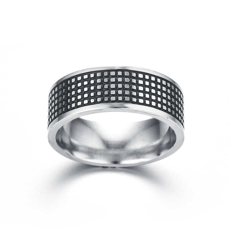 Men’s Essential Vintage Engraved Band