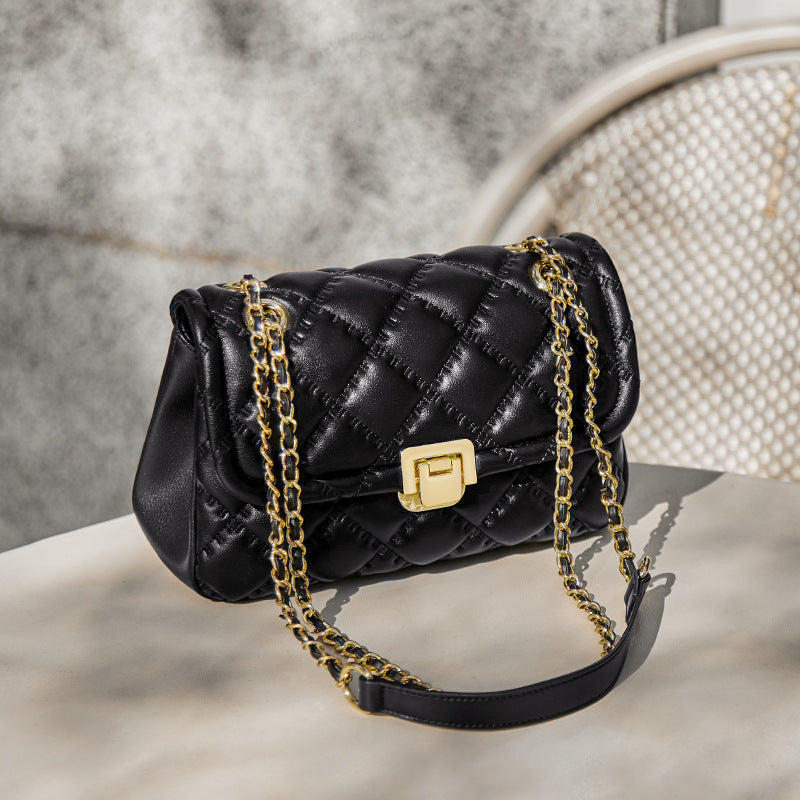 The Timeless: Quilted Chain Crossbody