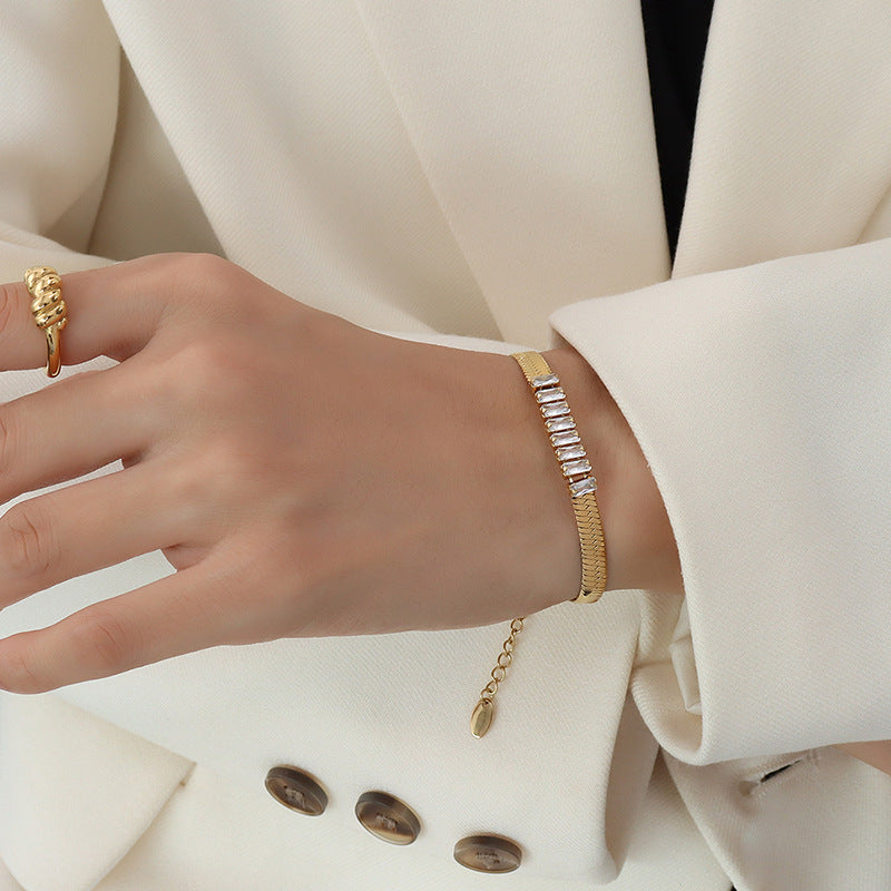 The Stellar Glow: Zirconium Diamond Set