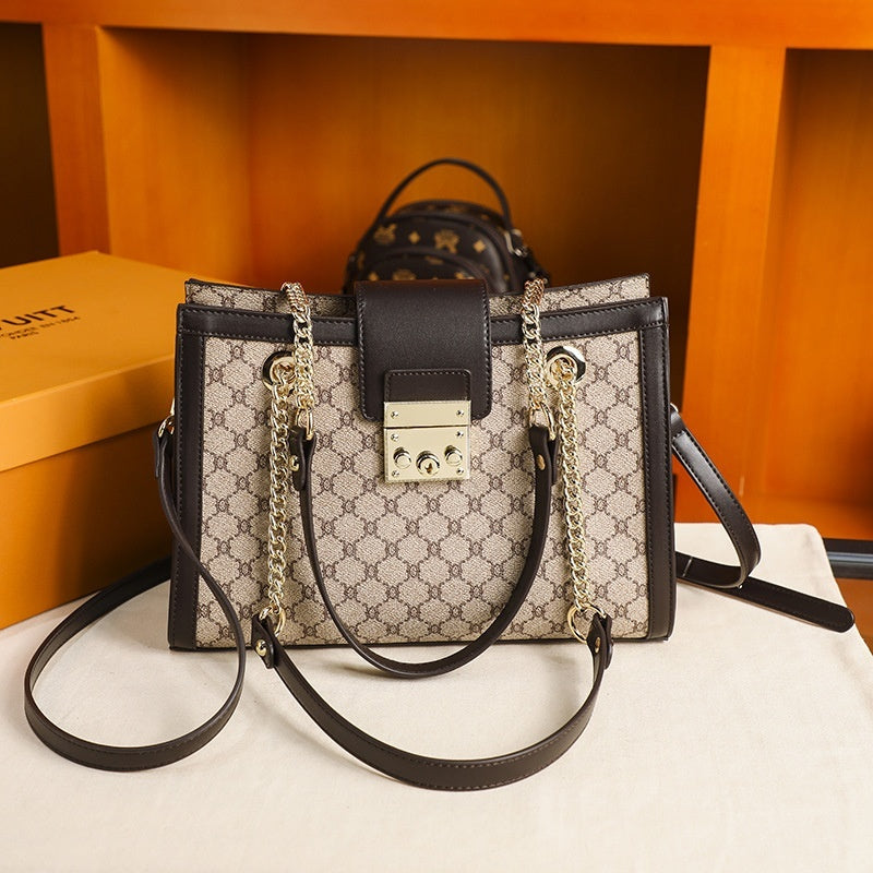 The Muse: Soft-Grain Leather Shoulder Bag