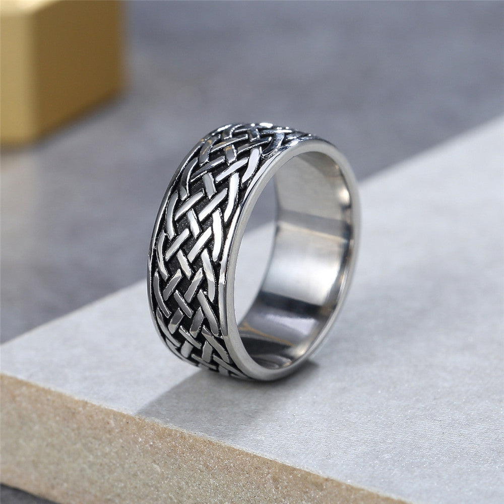 The Heritage Band: Men’s Vintage Titanium Statement Ring