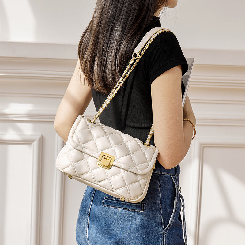 The Timeless: Quilted Chain Crossbody