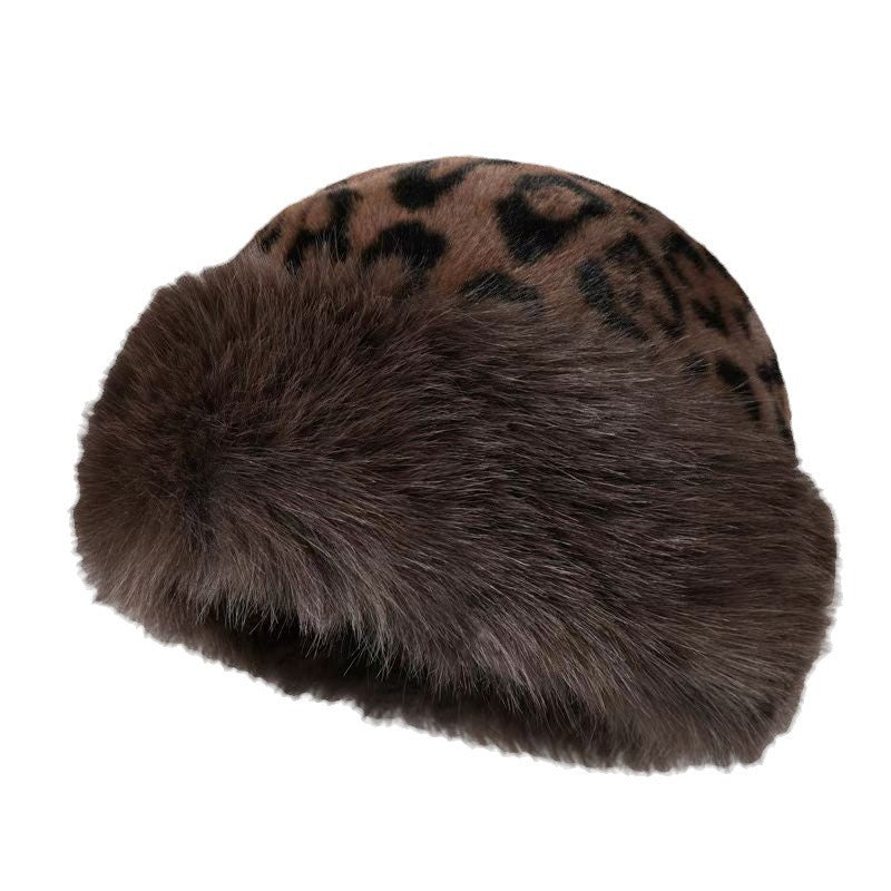 Wild Elegance: The Hand-Embroidered Leopard Mongolian Hat