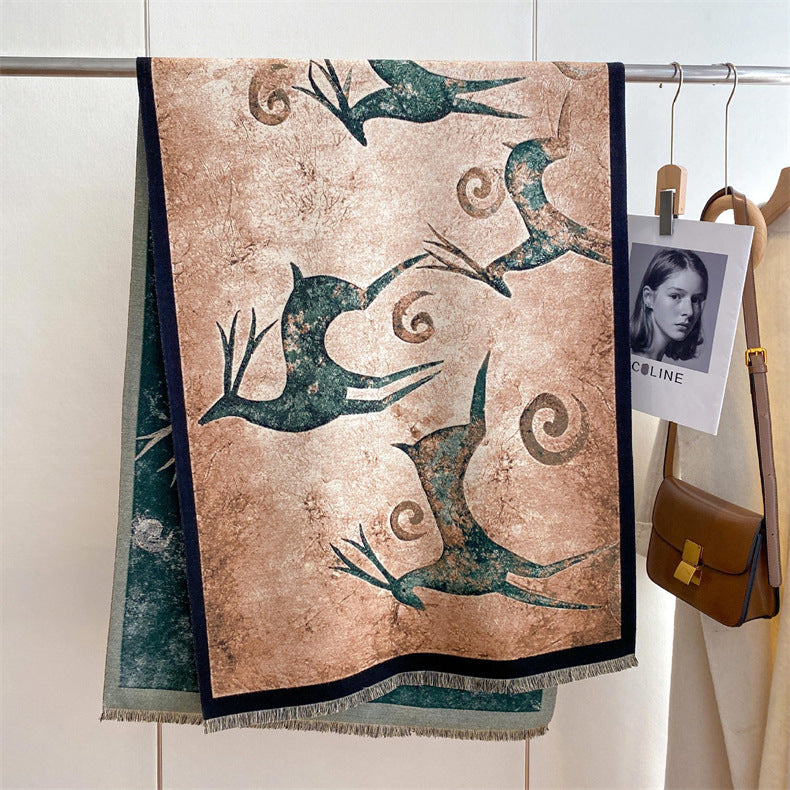 Nomadic Elegance: The Artisanal Jacquard Ethnic Shawl